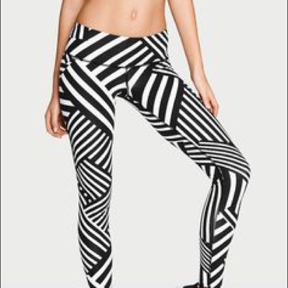 Victoria's Secret Pants - Victoria Sport Knockout Tight